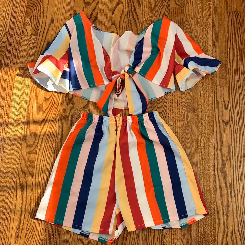 Two piece set